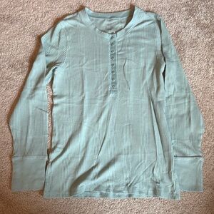 Aerie long sleeve top